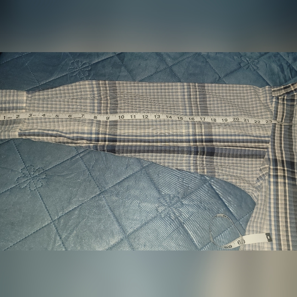Ralph Lauren Blue and White Checkered Button Up Dress Shirt. Mens Size LG. - Picture 6 of 8